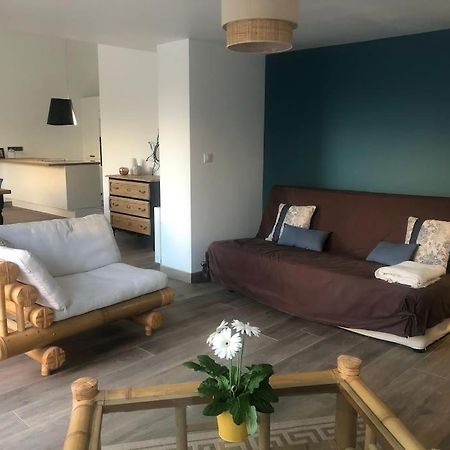 Logement De Plain-Pied Avec Jardin, Terrasse Gurgy Bagian luar foto